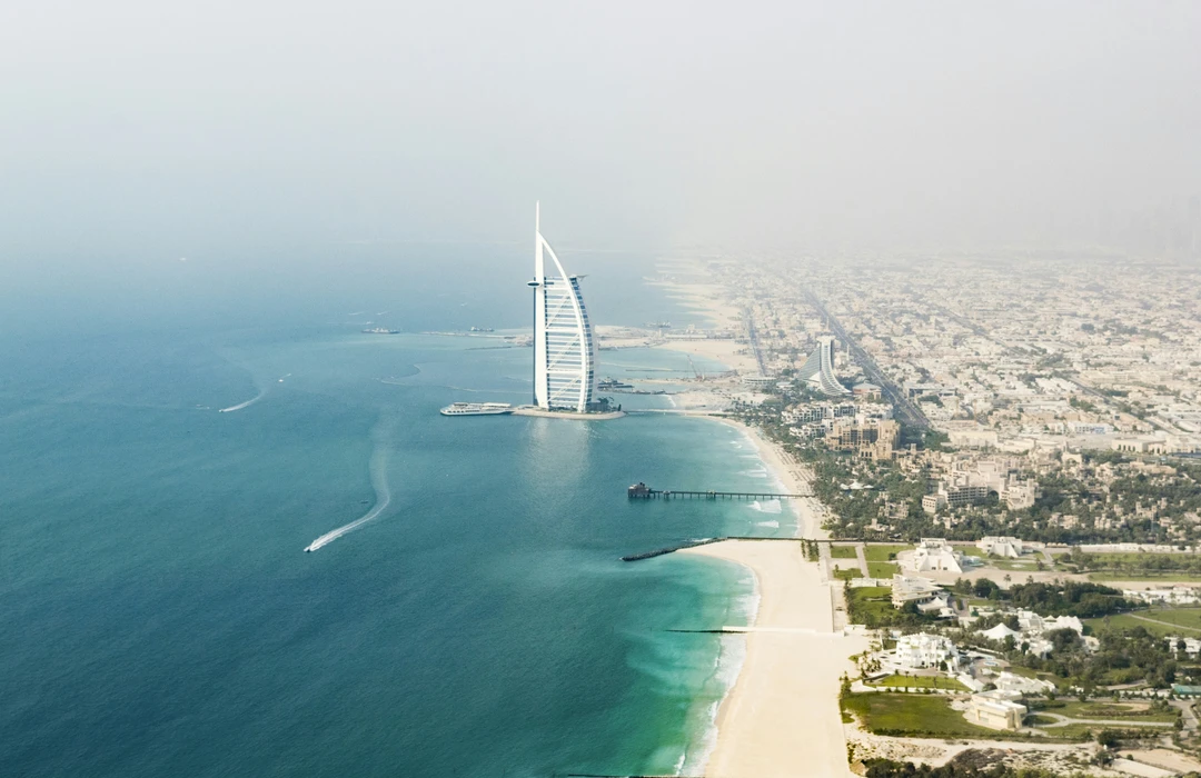 Luxury Burj Al Arab view with private yacht