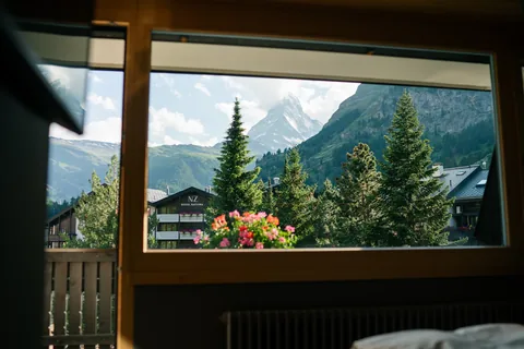 Switzerland Family Discovery: Zurich, Lucerne, Jungfrau & Interlaken gallery 02