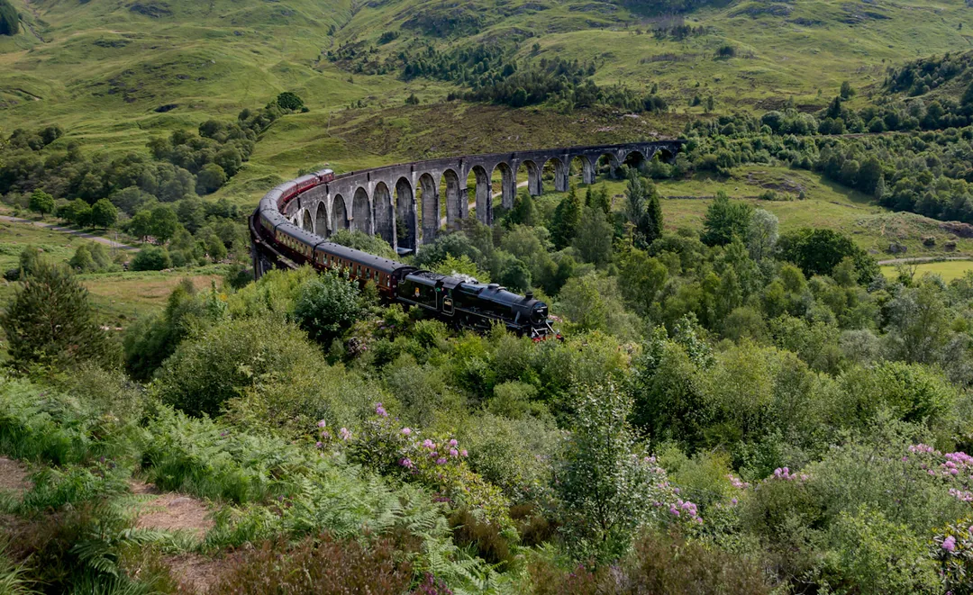 Scotland & England Honeymoon: Edinburgh, Highlands & London gallery 05