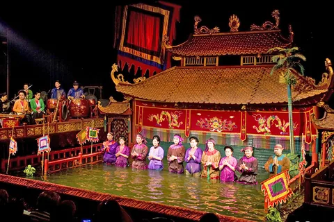 Vietnam Family Adventure: Puppet Shows, Bay Cruises & Jungle Tunnels - Gallery Image 1 Vietnam Family Adventure: Puppet Shows, Bay Cruises & Jungle Tunnels gallery 01
